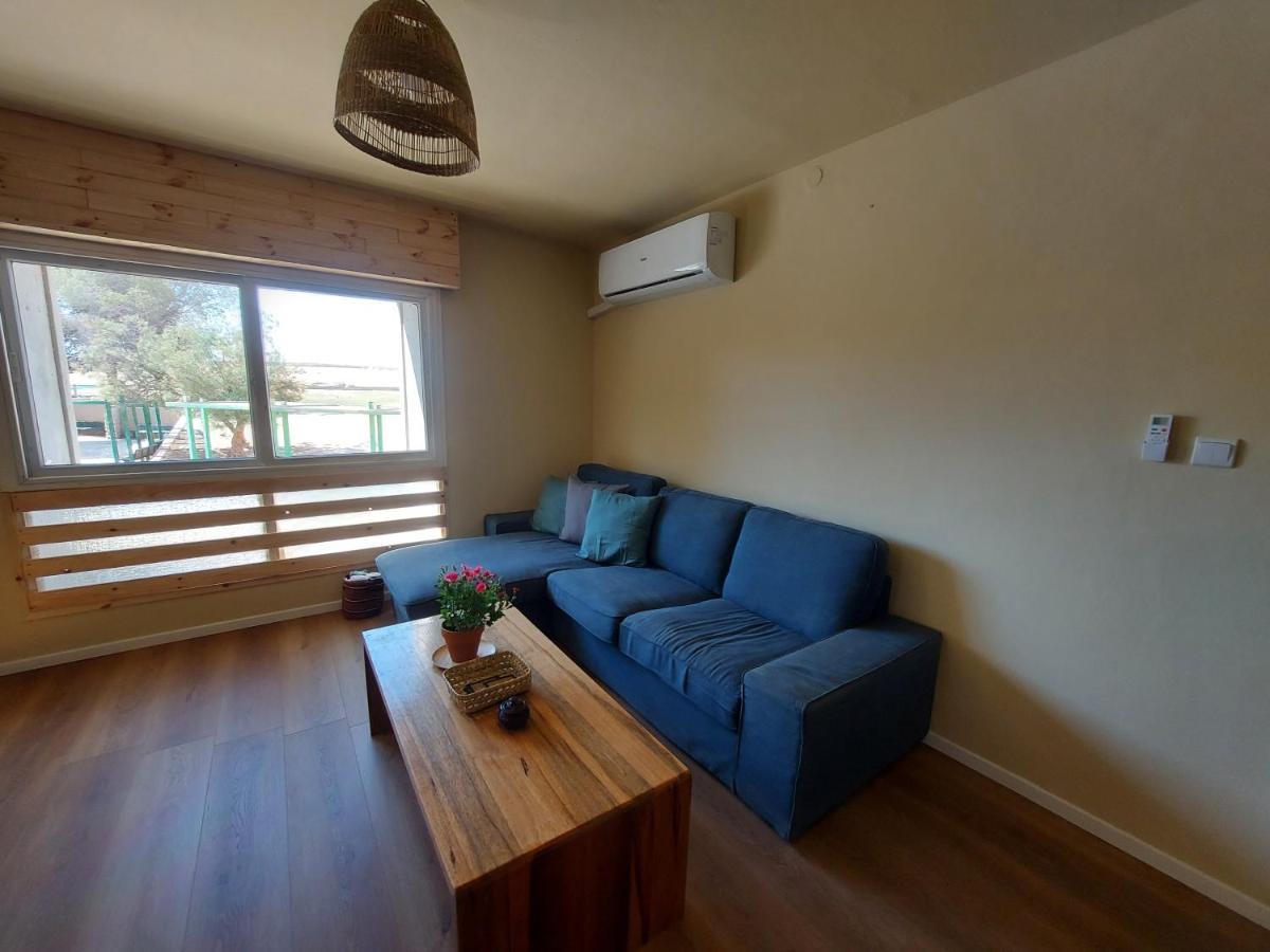 Apartment Desert Tribe *